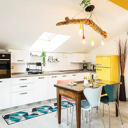 Postcard Private Parking Ac Emotional Showers Apartamento *