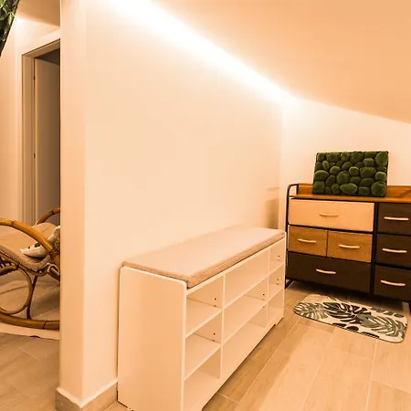 Apartamento Postcard Private Parking Ac Emotional Showers Lezzeno